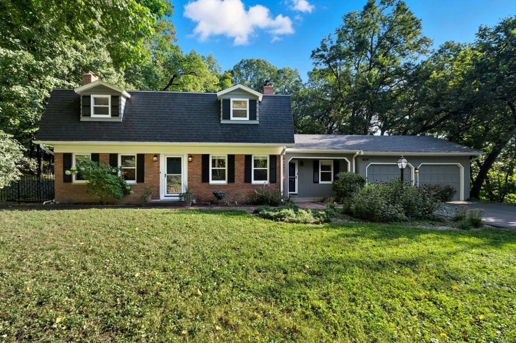 4829 Lamplighters Lane, Minnetonka