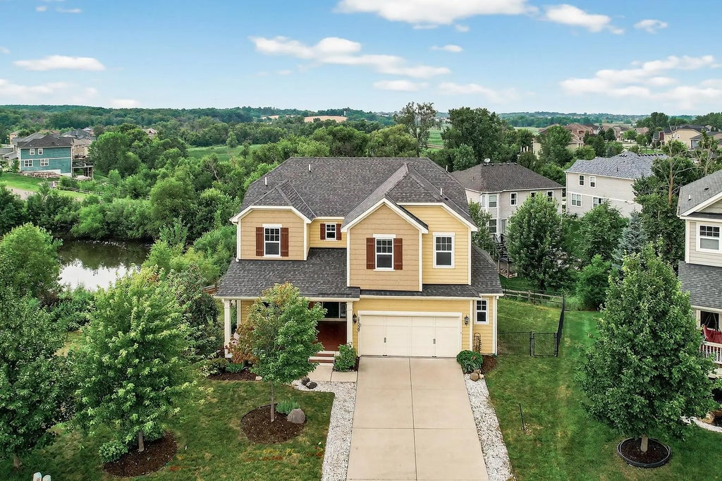 17330 50th Avenue N, Plymouth