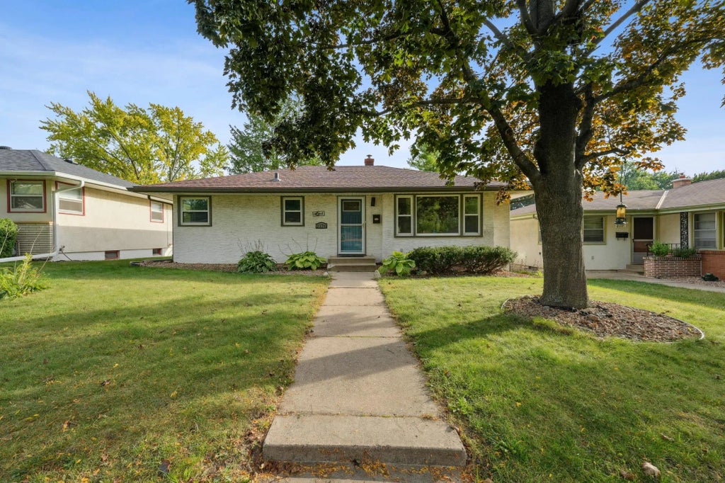 2176 6th Street E, Saint Paul