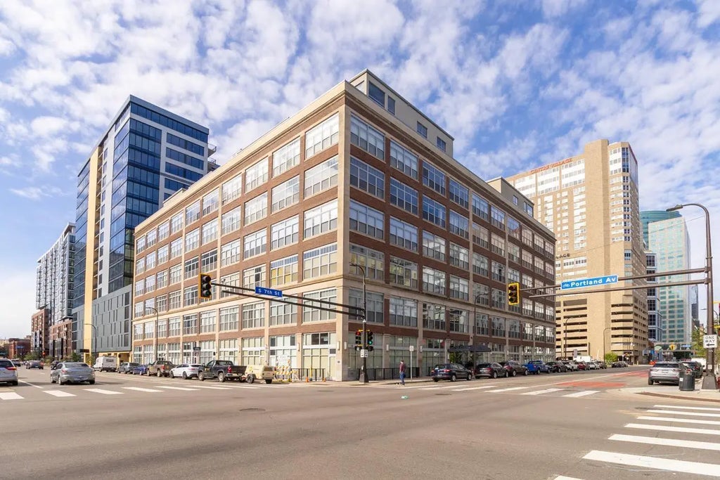 521 S 7th Street 124, Minneapolis