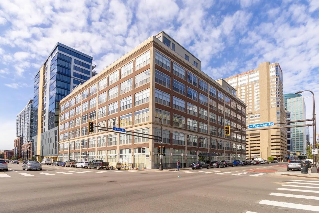 Photo of Listing #6798073