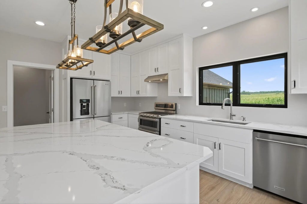 11523 Ingot Trail, Lonsdale