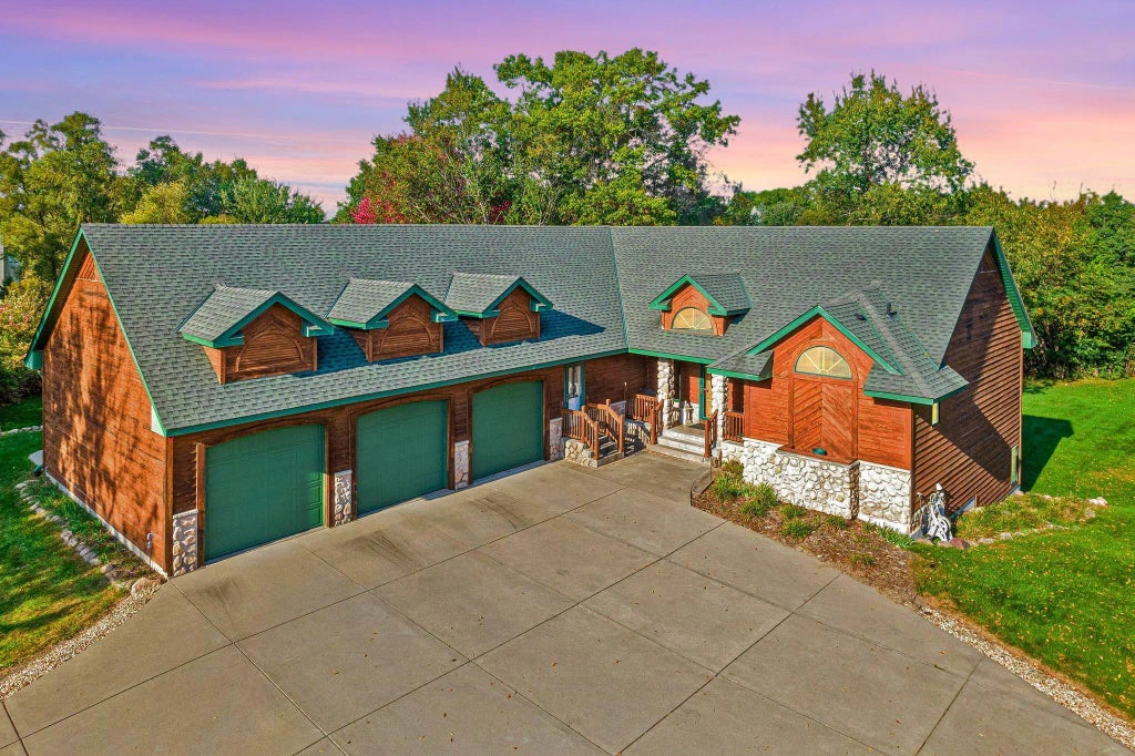 527 138th Lane Ne, Ham Lake