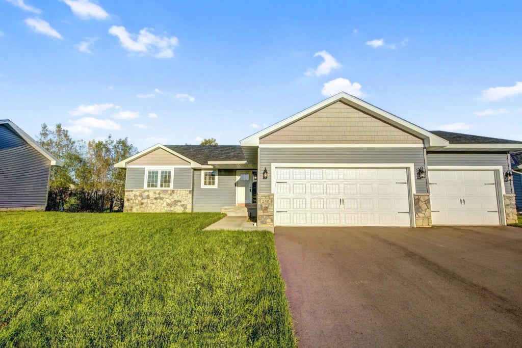 1337 E Aspen Drive, St Croix Falls