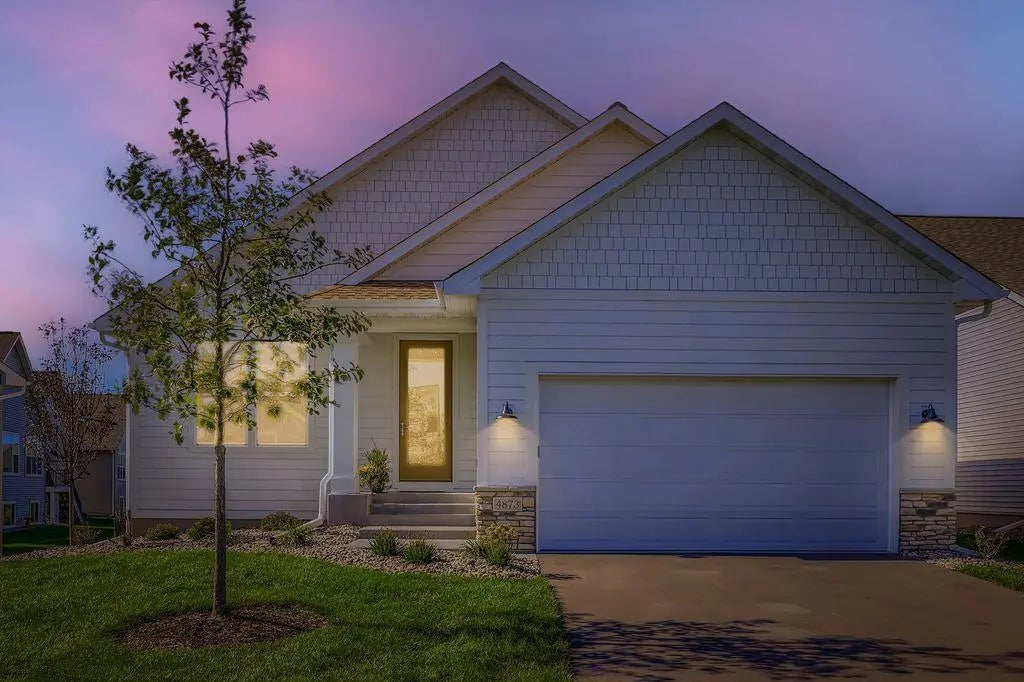 4873 127th Circle Ne, Blaine