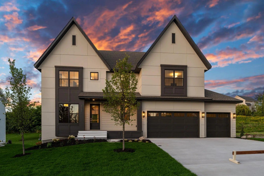 5260 Polaris Lane, Plymouth