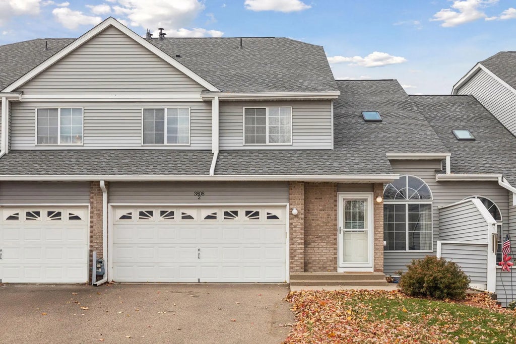 3808 Foss Road 2, Saint Anthony