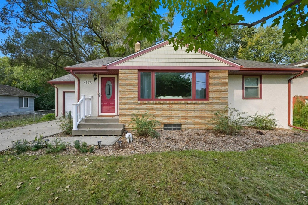 4107 White Bear Avenue, White Bear Lake