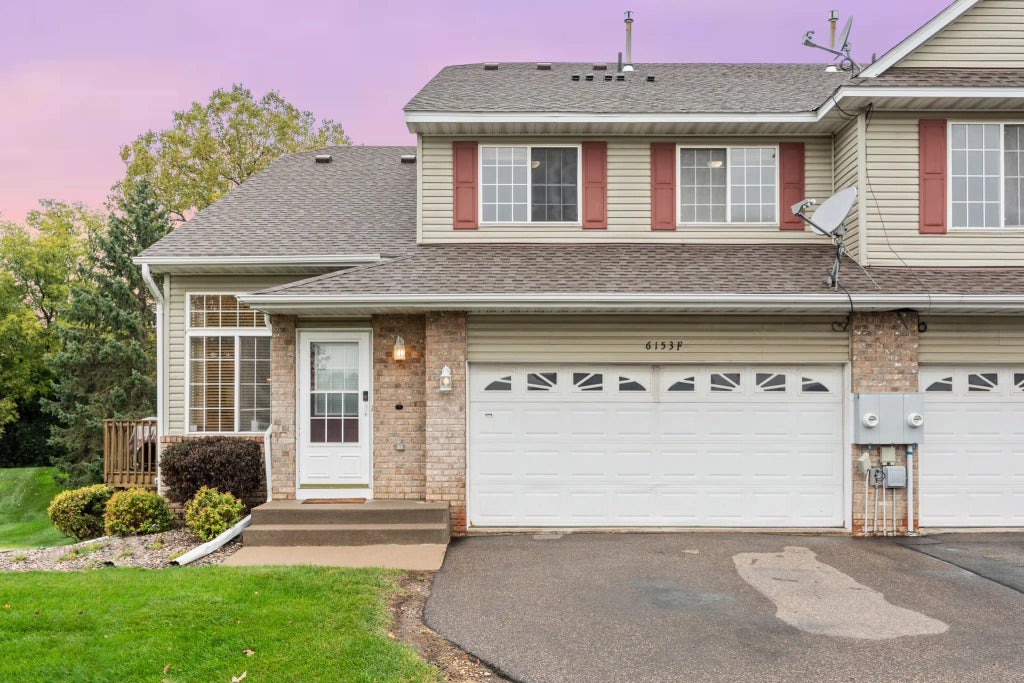 6153 Tahoe Circle F, Woodbury