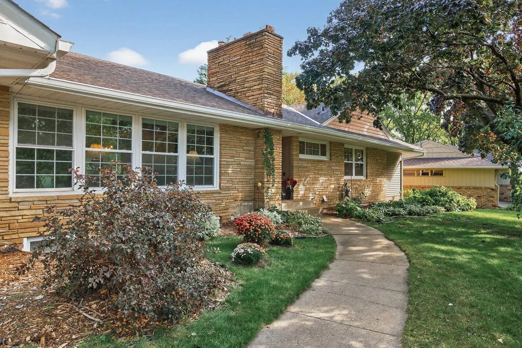 850 Syndicate Street S, Saint Paul