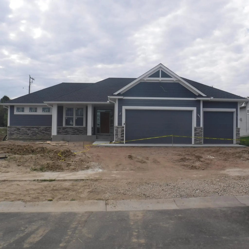 14905 142nd Avenue N, Dayton