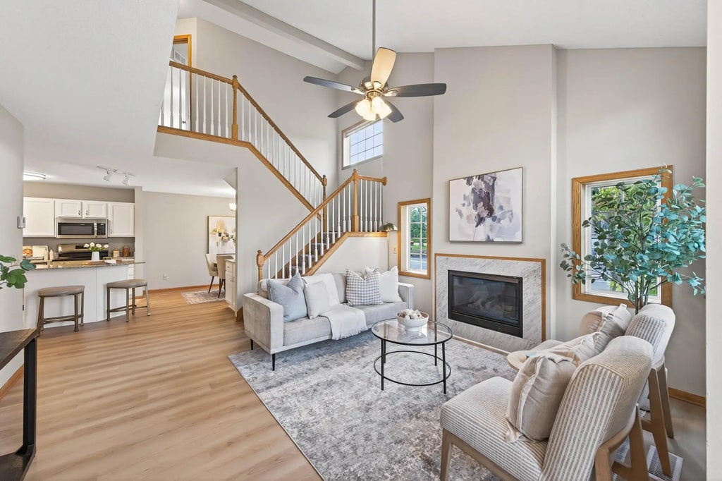 3590 Genevieve Avenue N, Oakdale