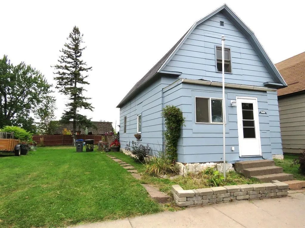 1719 N 22nd Street, Superior