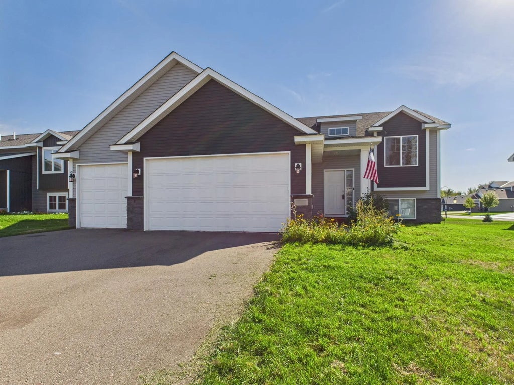 425 Eagle Street Nw, Isanti