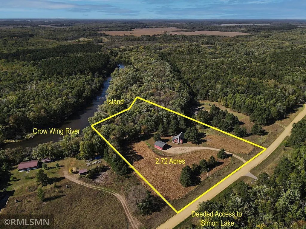 14711 273rd Avenue, Thomastown Twp