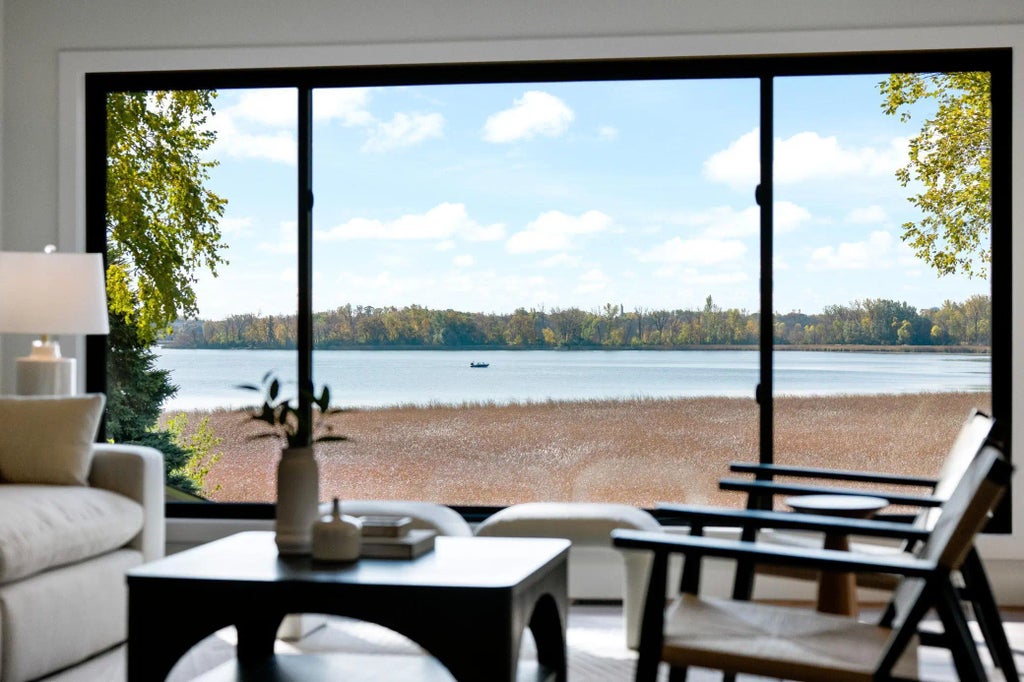 10947 69th Avenue N, Maple Grove