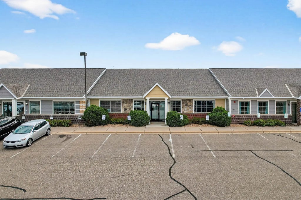 1103 Weir Drive 200, Woodbury