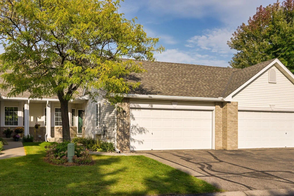 7311 Brittany Lane, Inver Grove Heights