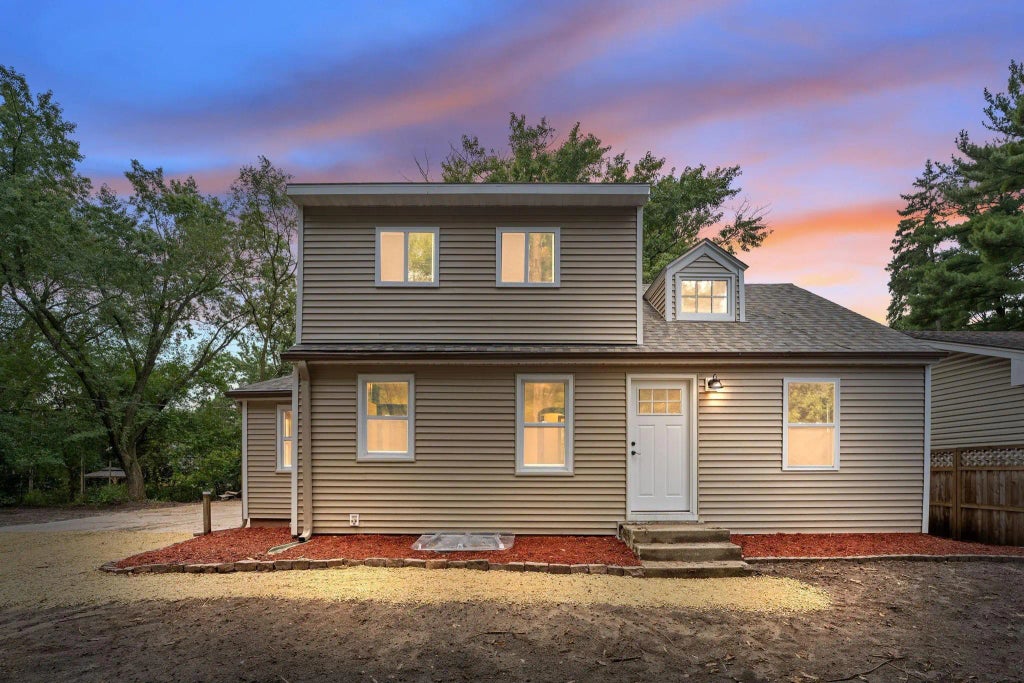 3032 County Road H2, Mounds View