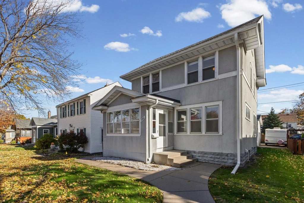 946 Smith Avenue S, West Saint Paul