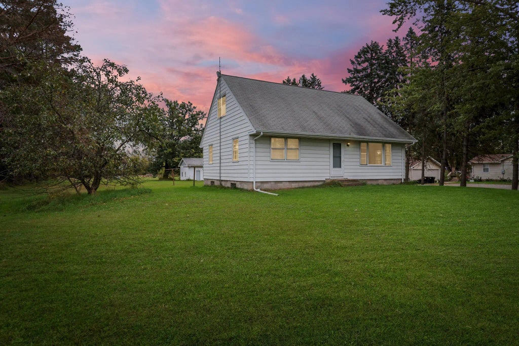 14759 Lake Drive Ne, Columbus