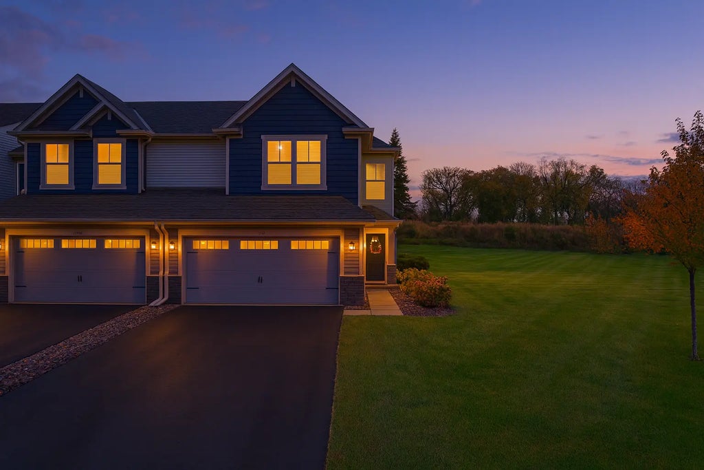 1772 Emerson Court, Chaska