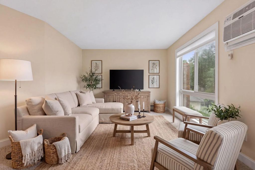3540 Hennepin Avenue 316, Minneapolis