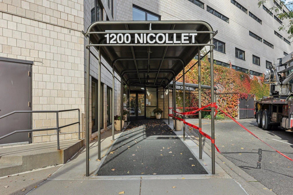 1200 Nicollet Mall 426, Minneapolis
