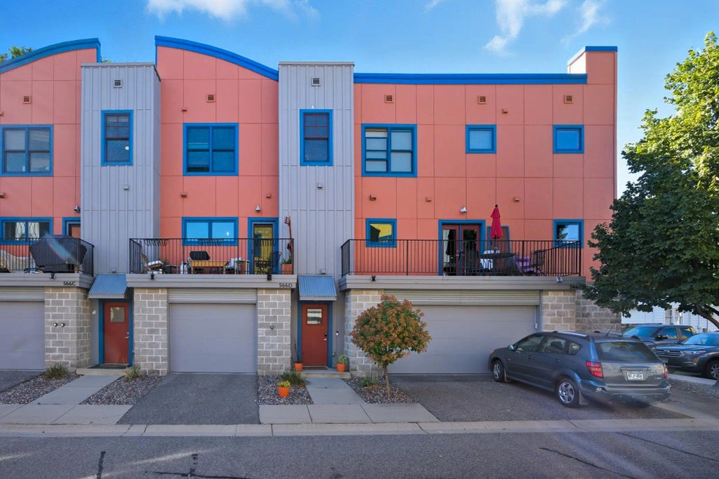 566 State Street D, Saint Paul