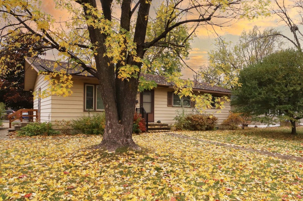 1141 29th Avenue N, Saint Cloud