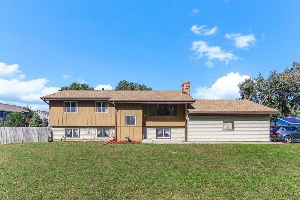 11500 Monroe Street Ne, Blaine