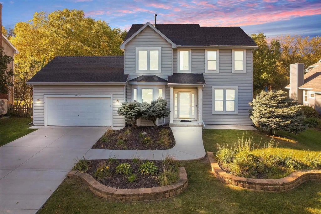 16996 Hanover Lane, Eden Prairie