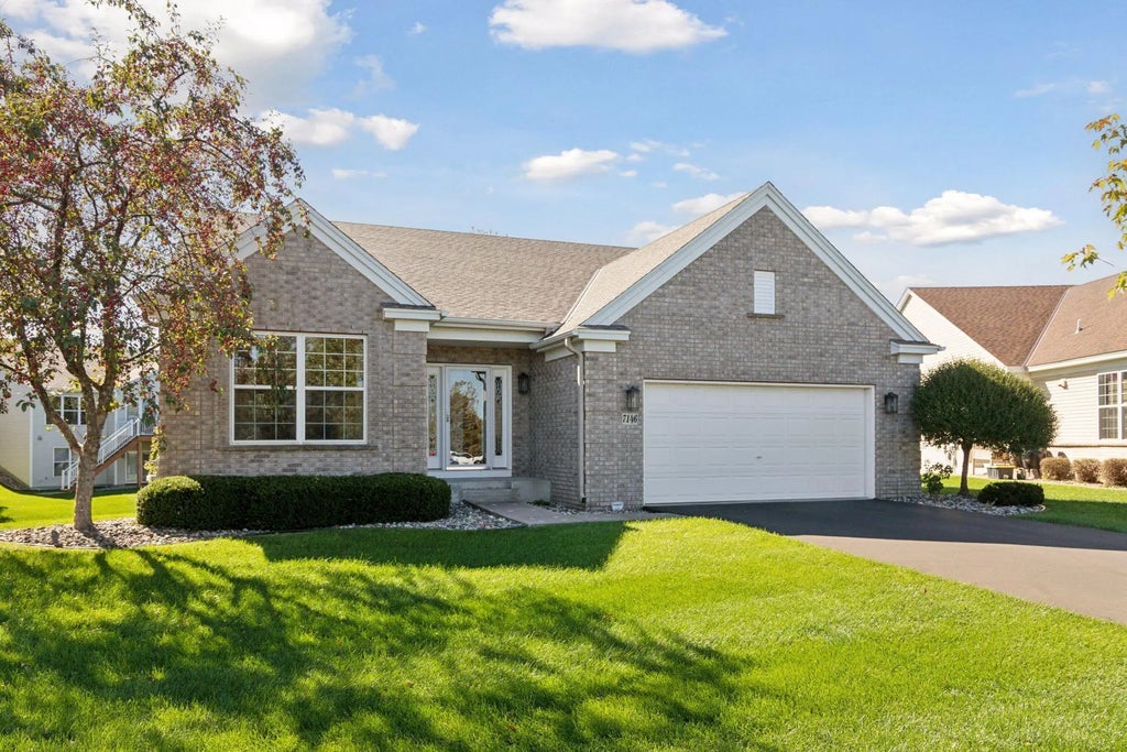 7146 Newbury Place, Woodbury