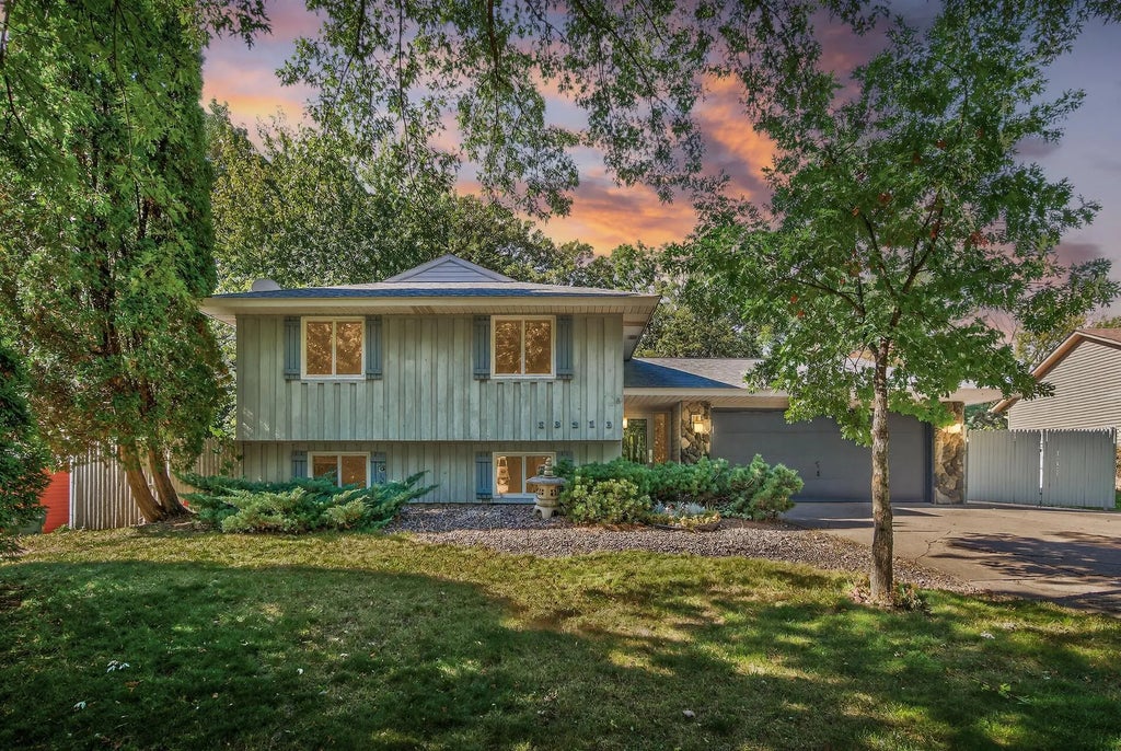 13213 Ferris Avenue, Apple Valley