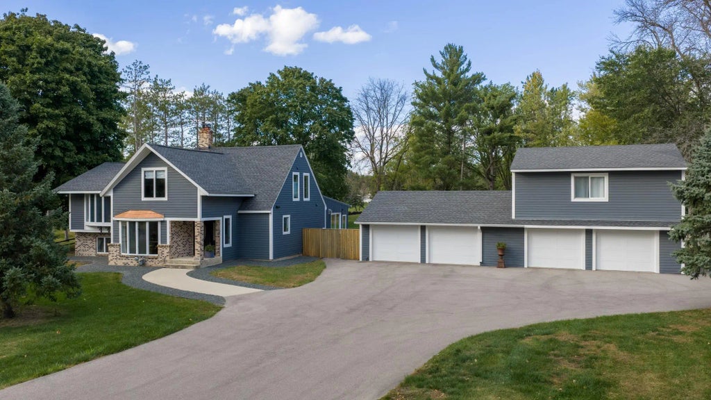 2402 15th Avenue Sw, Austin