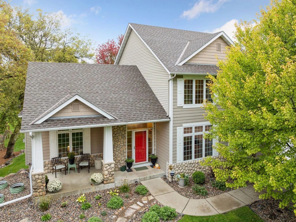 4725 138th Street W, Apple Valley