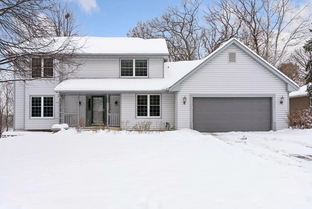 212 Interlachen Road, Burnsville