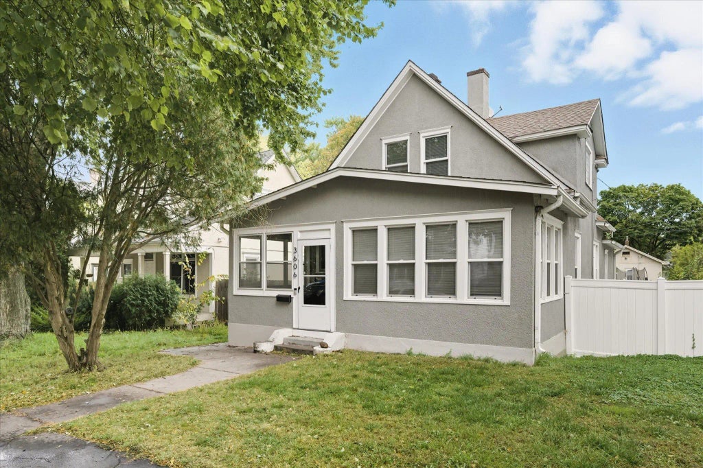 3606 Dupont Avenue N, Minneapolis