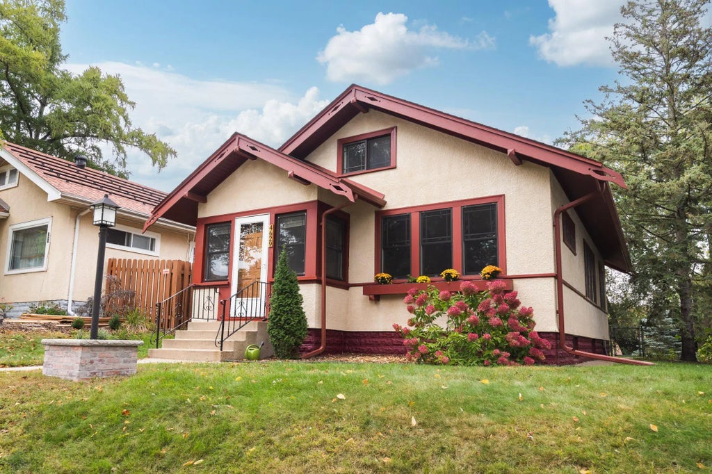 4629 18th Avenue S, Minneapolis