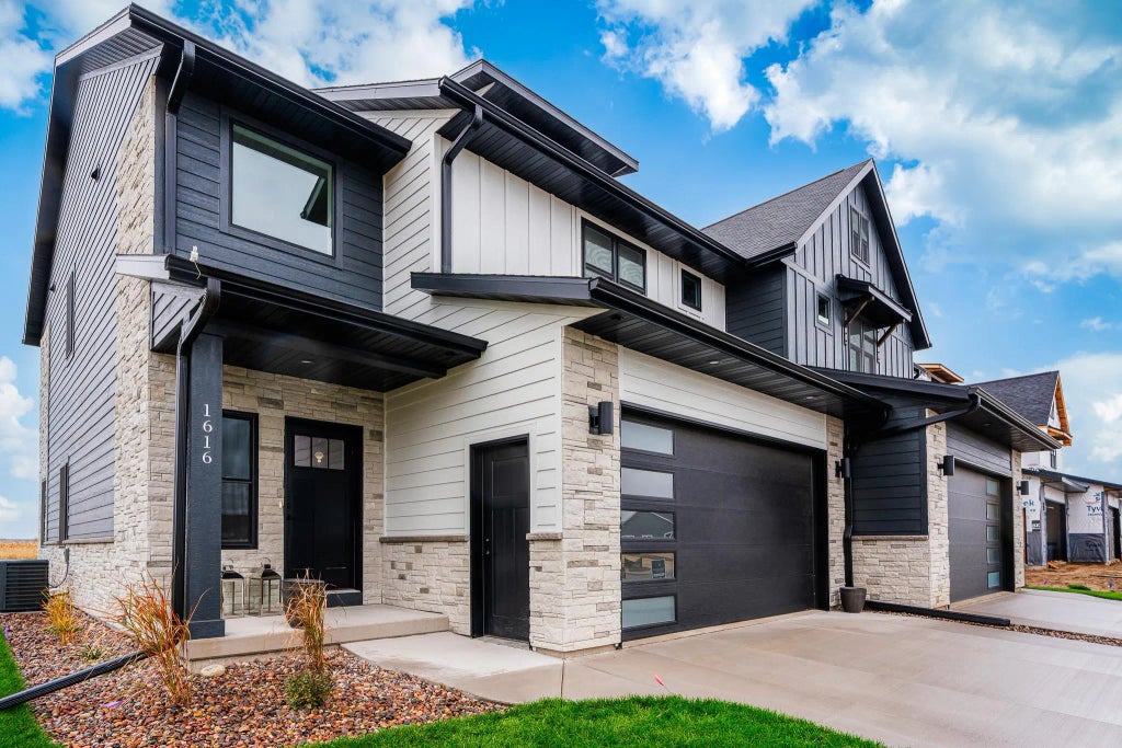 1624 Red Clover Street, Holmen