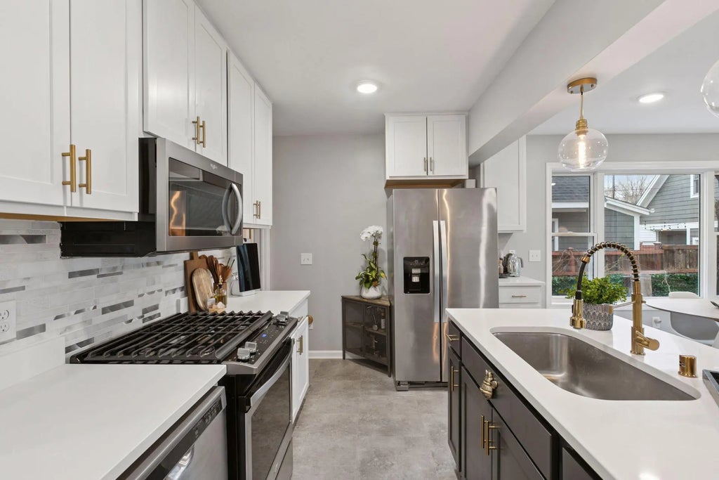 5217 France Avenue S, Minneapolis