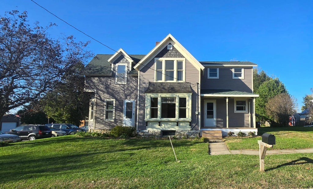 130 2nd Street Ne, Harmony