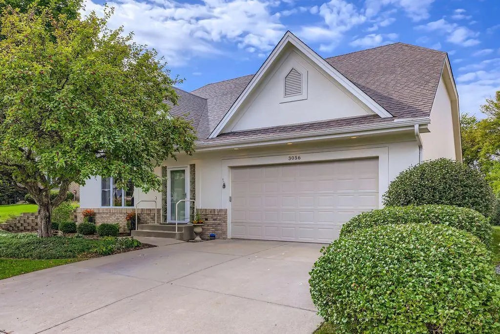 3056 Saint Albans Hollow Circle, Minnetonka