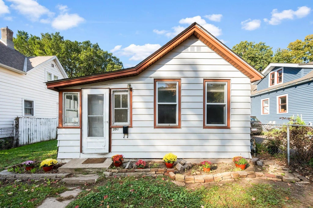 391 Duke Street, Saint Paul