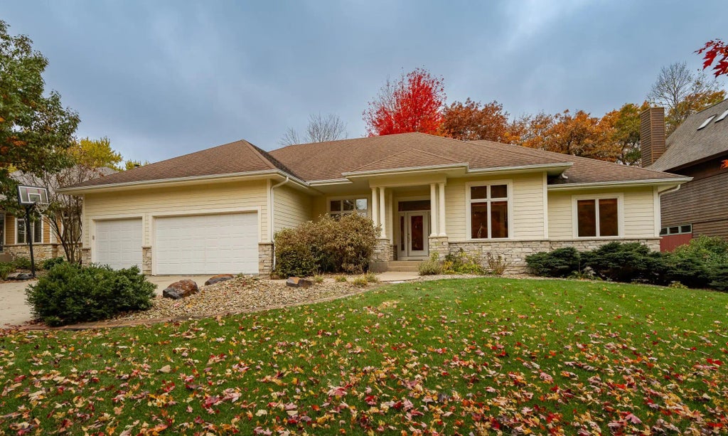 2234 Baihly Hills Drive Sw, Rochester