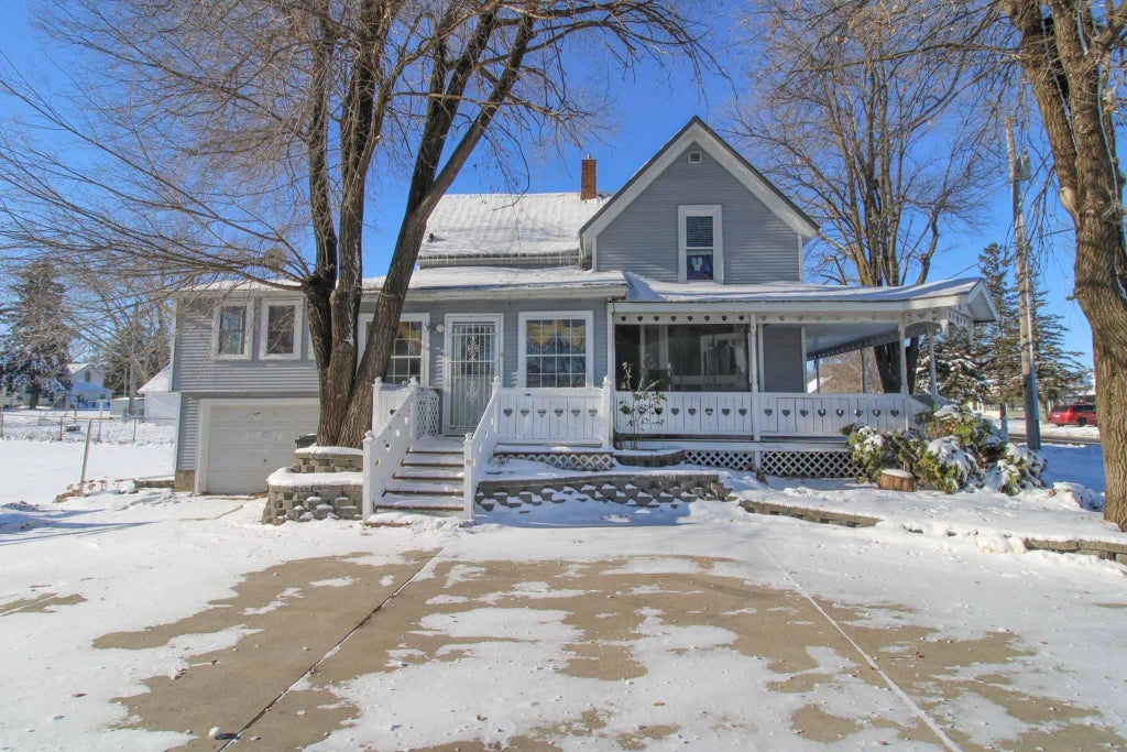 13 2nd Avenue Sw, Long Prairie