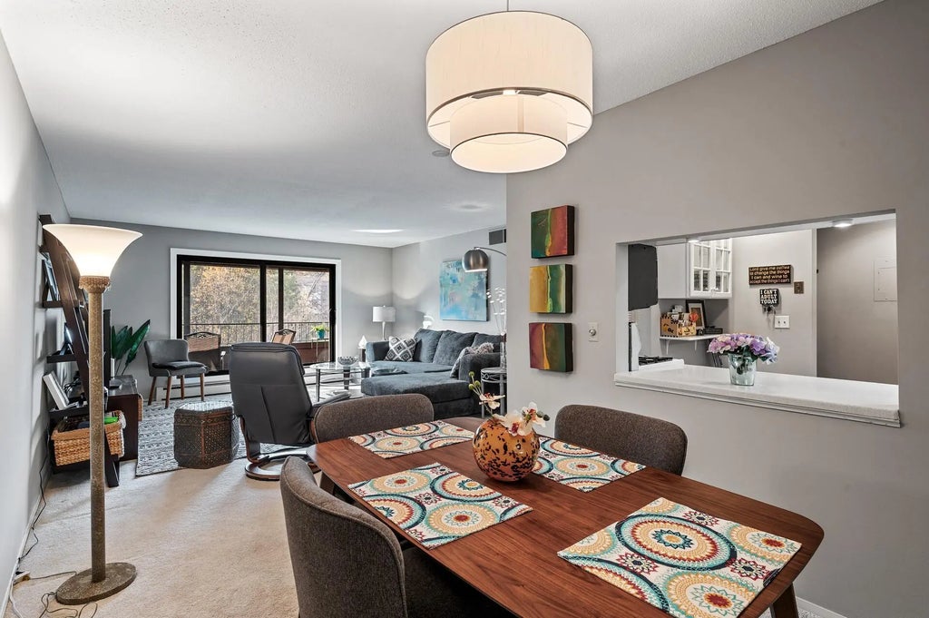 7500 Cahill Road 207c, Edina