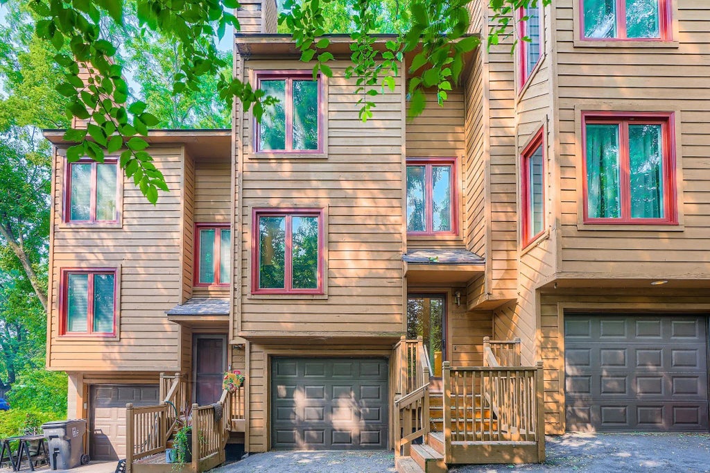 397 Cottage Avenue W 3, Saint Paul