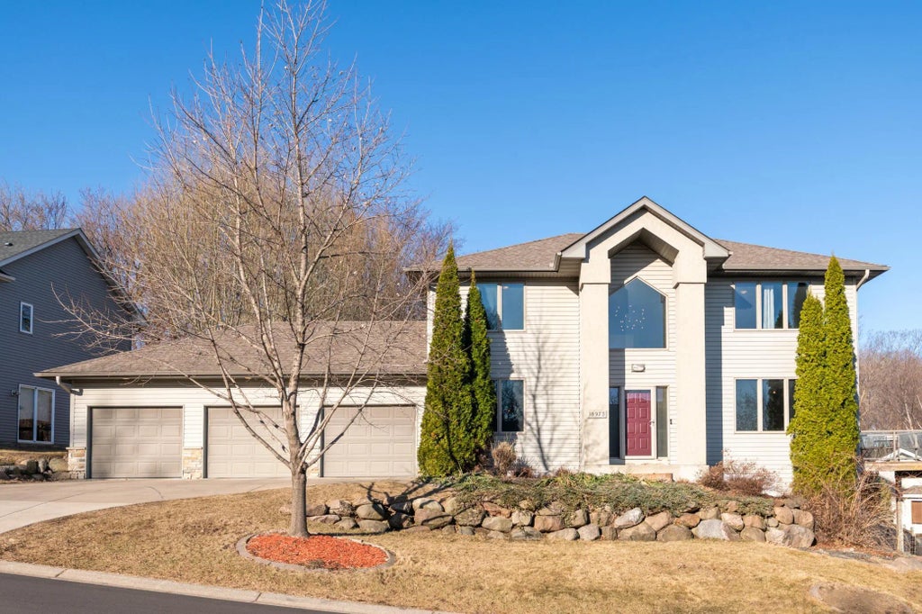 18973 Embry Avenue, Farmington