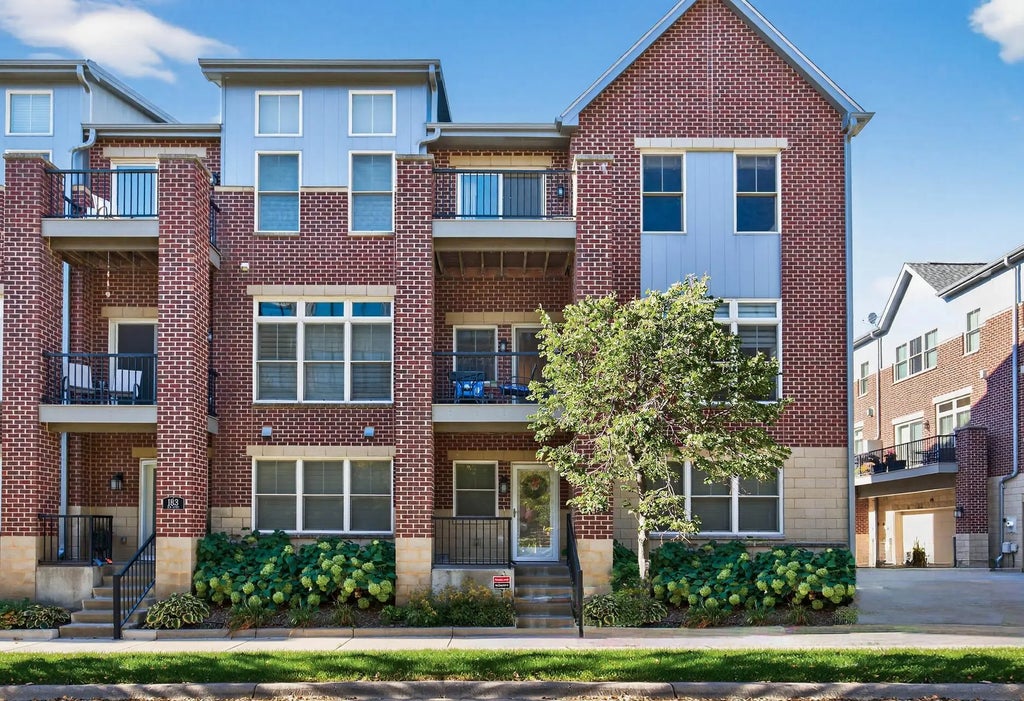 185 Elm Street, Saint Paul